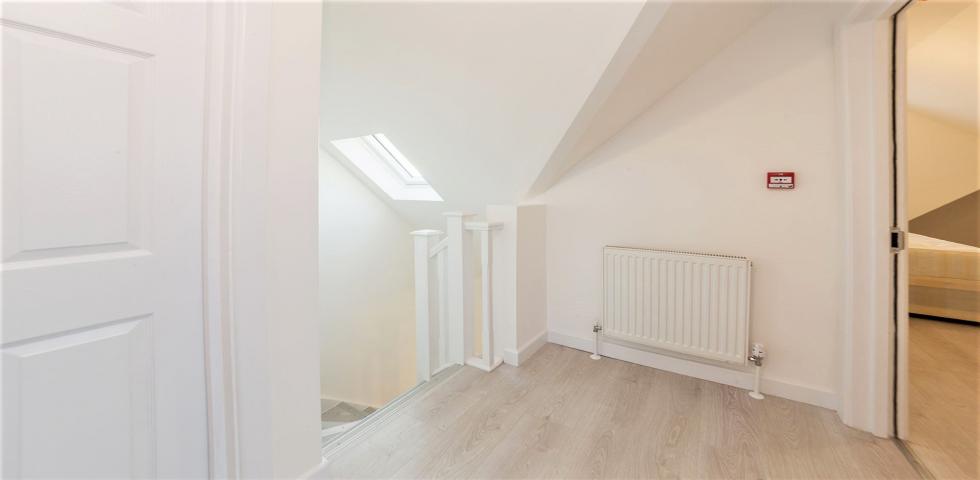 			RECENTLY REFURBISHED, 3 Bedroom, 1 bath, 1 reception Flat			 Harrowdene Road, WEMBLEY 